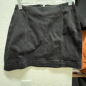 Black mini skirt. Free people dupe